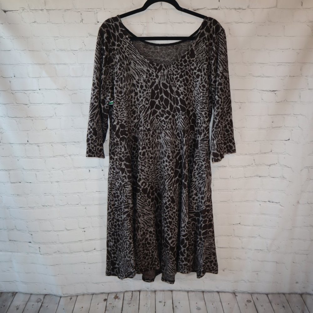 Leota Ocelot Gray 3/4 Sleeve Scoop Back Circle Midi Dress Women's Size 2X-NWOT - Picture 5 of 9